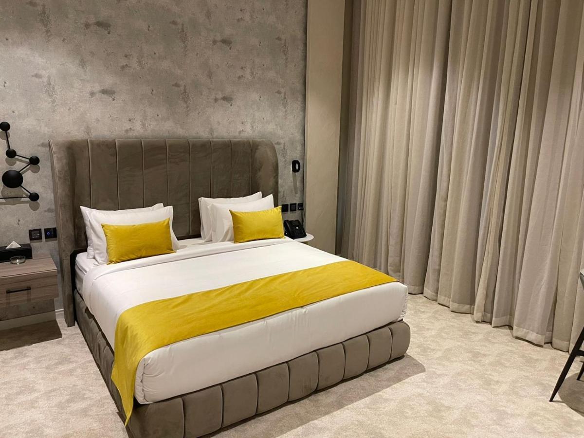 Voyage Residence Ar Riyad Esterno foto