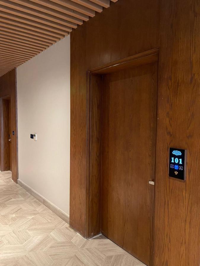 Voyage Residence Ar Riyad Esterno foto